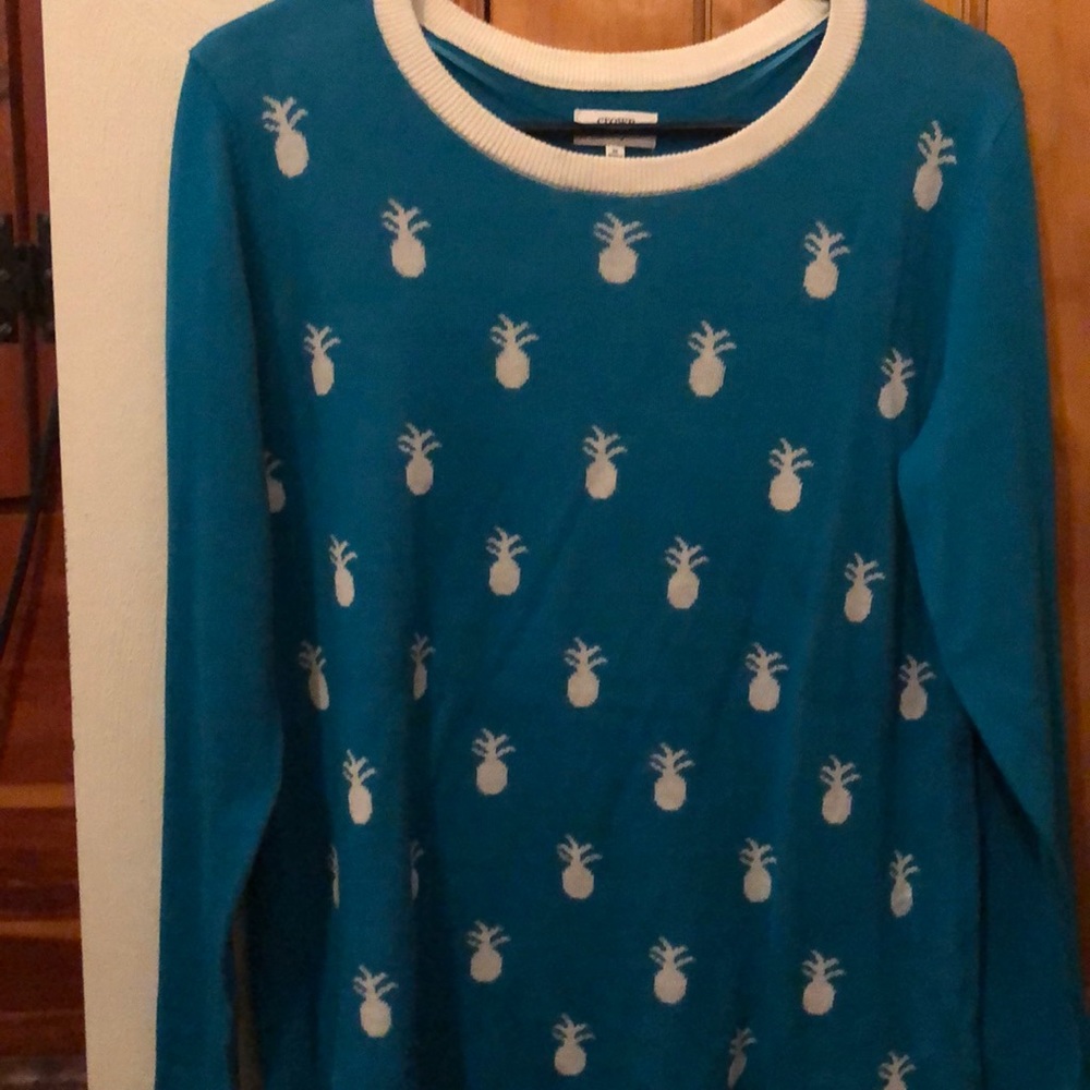 Pineapple shirt